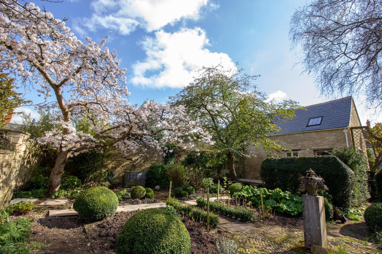 The Potting Shed, 5* Luxury Escape سيرنسيستر المظهر الخارجي الصورة